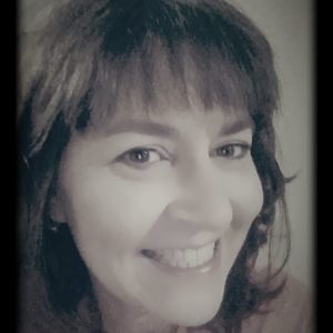 Meet your Posher, Leann